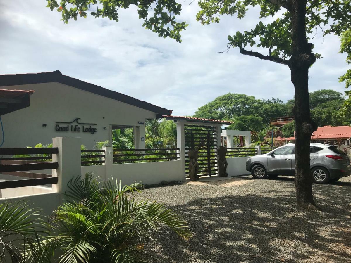 Good Life Lodge Самара Экстерьер фото
