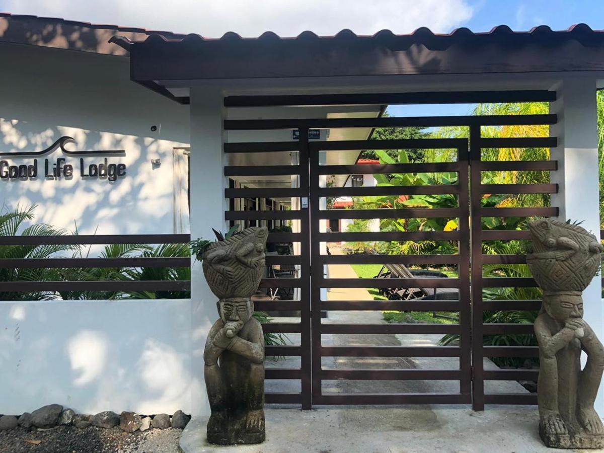 Good Life Lodge Самара Экстерьер фото