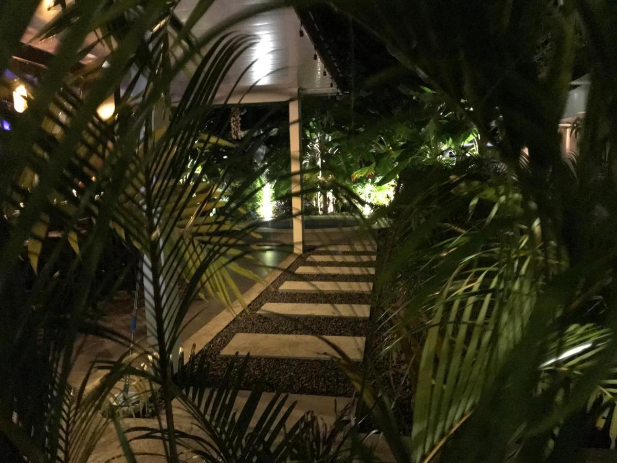 Good Life Lodge Самара Экстерьер фото